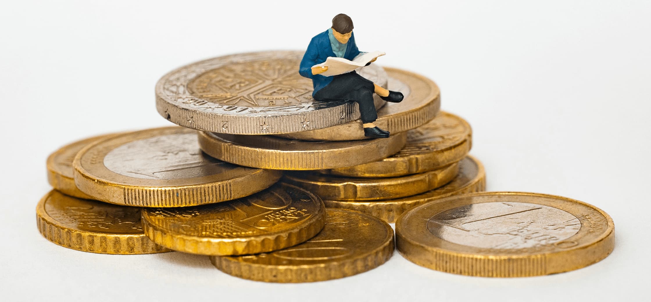 Ahorro e inversión concepto